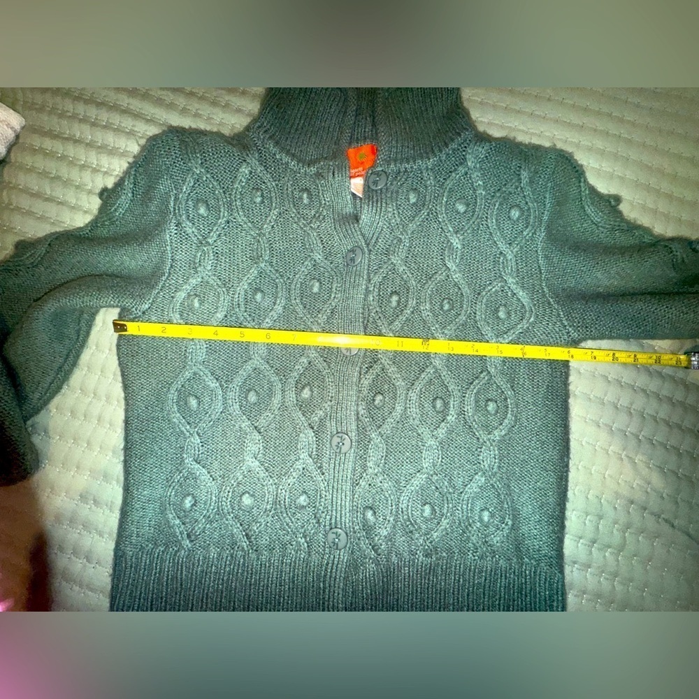 Hearts of palm soft sage Green Cable Knit Sweater with ball dots Size Small GUC - Picture 11 of 14